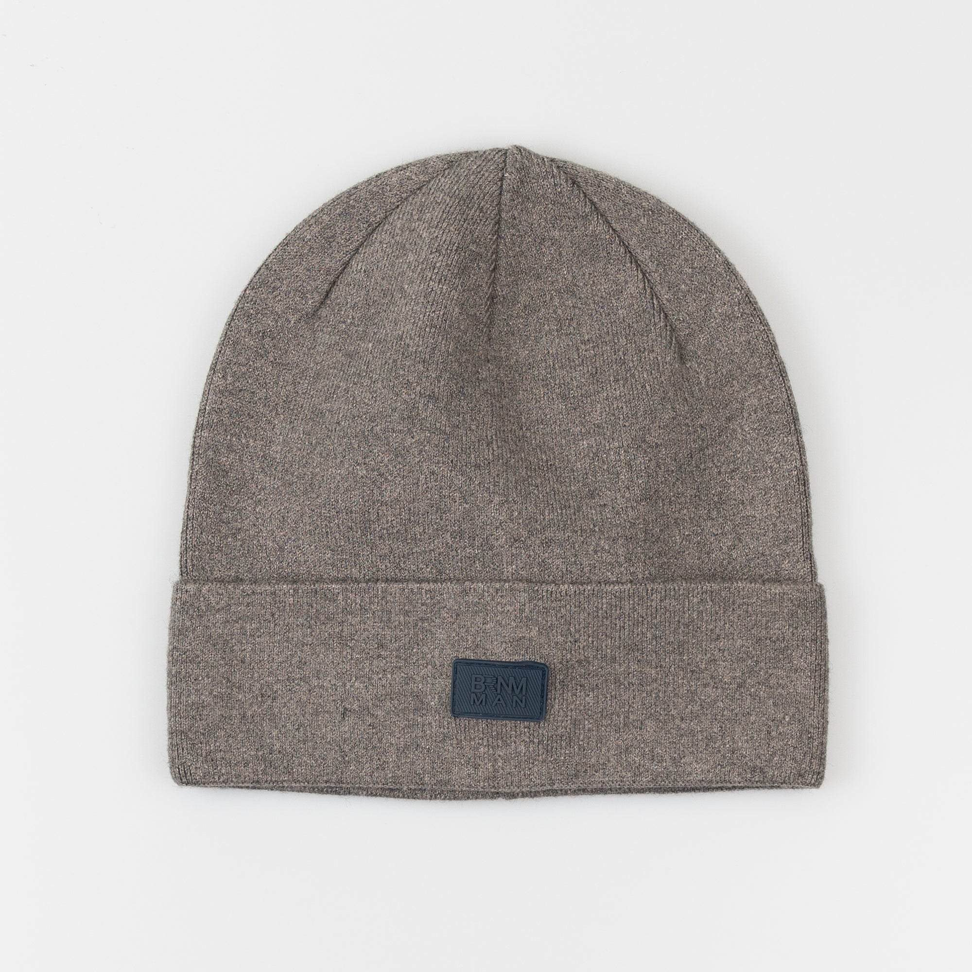 Cappello cuffia con risvolto 