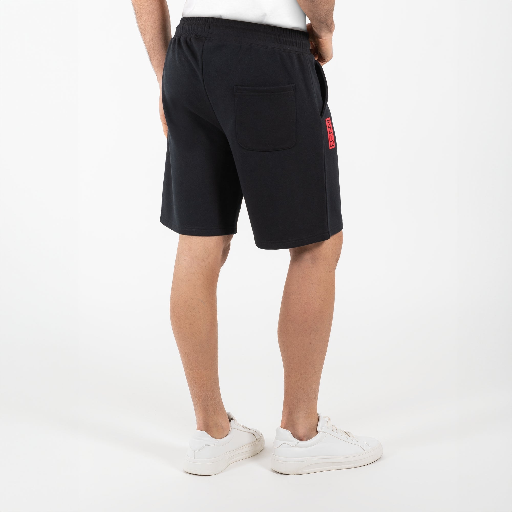 French terry Bermuda joggers in organic cotton with narrow fit pockets