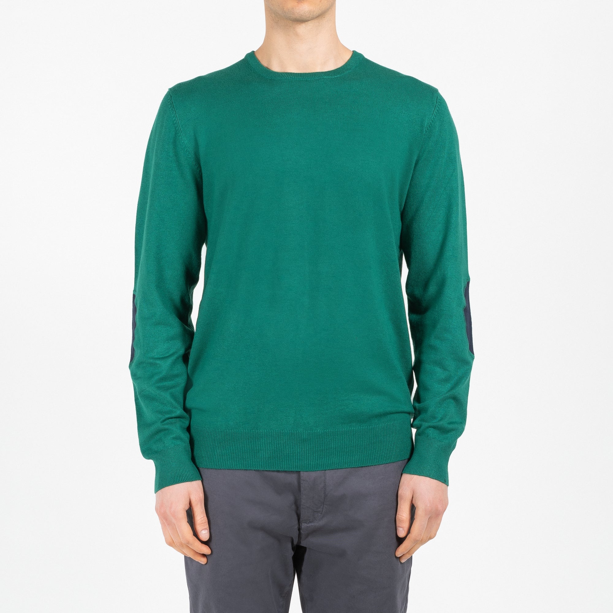 Maglia girocollo con toppe finezza 12 